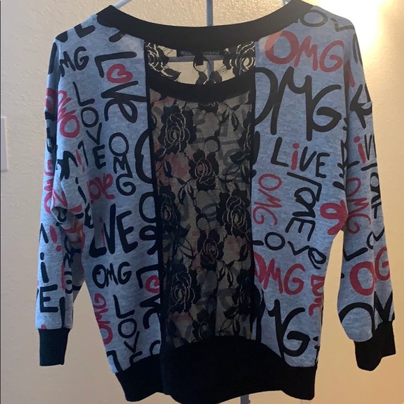 Almost Famous Juniors Top - Picture 2 of 6